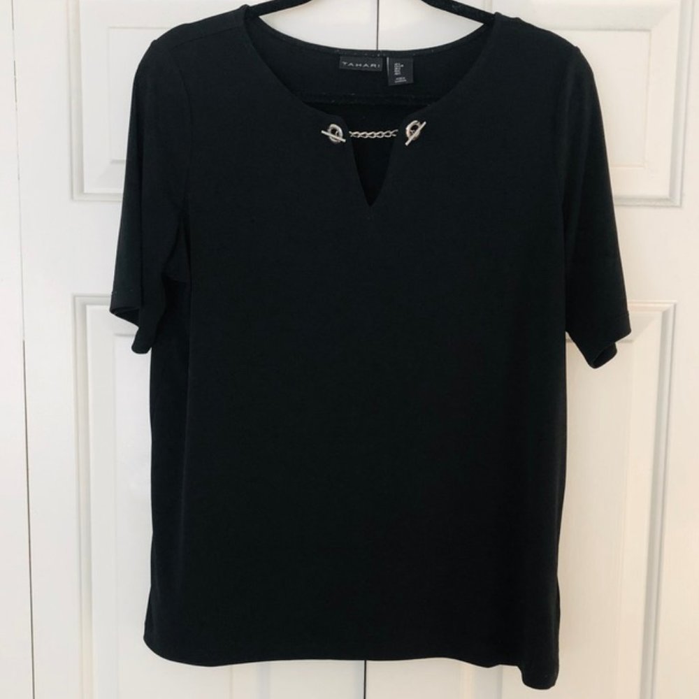 Elie Tahari Chain Top